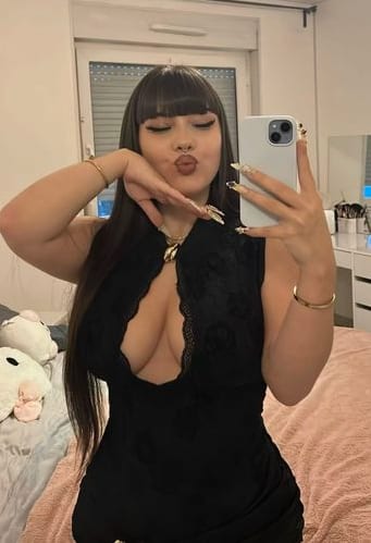 Olivia OnlyFans mladé 1